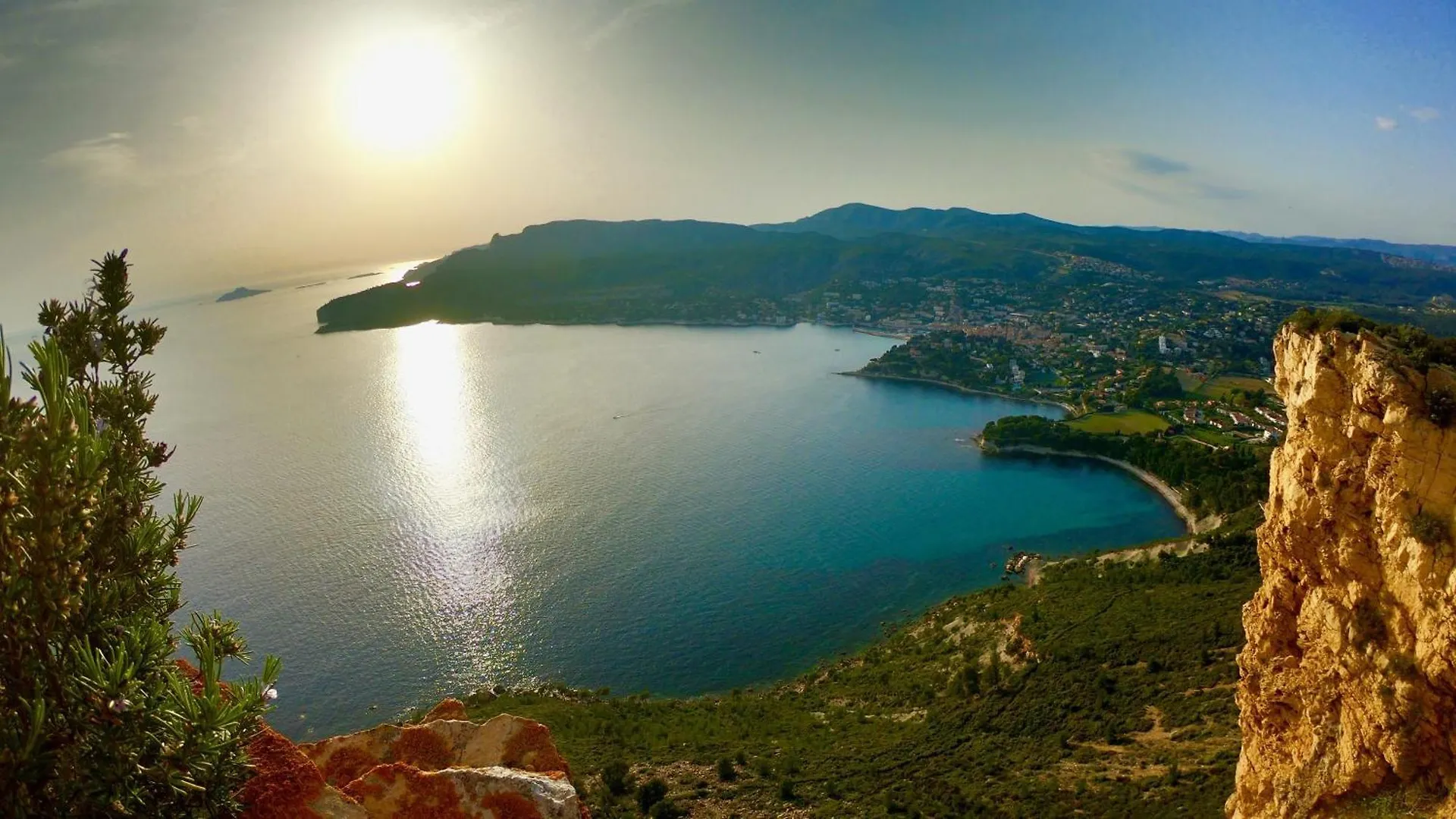 Le Grand Large, Face A Vous Daire Cassis Fransa